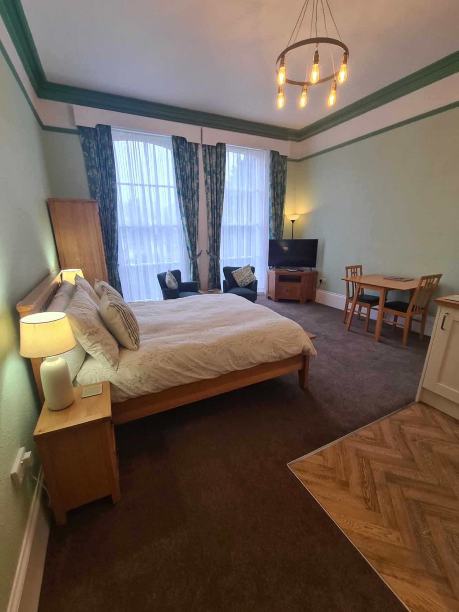 Meadowside Holiday Apartments Торки Экстерьер фото